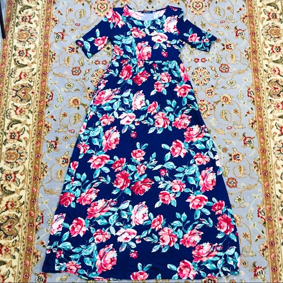 Dresses | Navy Floral Maxi Dress With Pockets | Poshmark